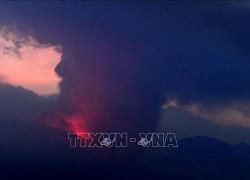 Núi lửa Sakurajima phun trào ngày thứ 2 liên tiếp