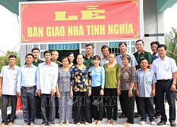 Quân khu 9 tặng nhà tình nghĩa cho gia đình liệt sỹ tại Sóc Trăng