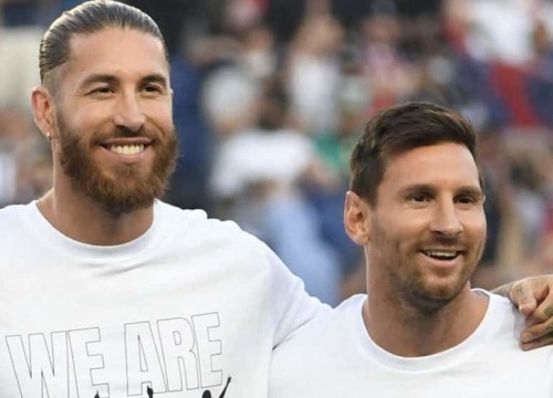 Quen chân 'gạt giò', Ramos phải ôm ấp Messi để giảng hòa