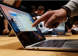 MacBook Pro với Touch Bar đầu tiên sắp thành 'đồ cổ'