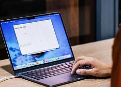 Đánh giá MacBook Air M2: Bản cập nhật đáng tiền, người dùng có cần 'lên đời'?