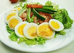 Cách làm salad rau trộn trứng ngon cho người ăn kiêng