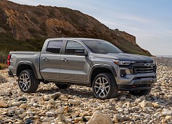 Cận cảnh Chevrolet Colorado 2023 ra mắt tại Mỹ