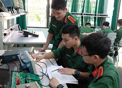 Hướng dẫn thí sinh đăng ký xét tuyển vào các học viện, trường trong quân đội năm 2022