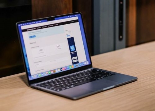 Thiết kế khác biệt, MacBook Air M2 'xách tay' về Việt Nam kỳ vọng sẽ tạo phân khúc mới trên thị trường