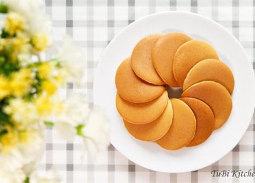 Bánh pancake thơm nức mũi cho cả nhà bữa sáng