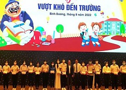 Bình Dương trao 1.000 phần quà 'Tiếp sức đến trường'