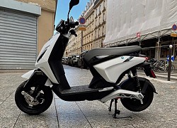 Các 'ông lớn' rục rịch nhập cuộc chơi xe máy điện tại Việt Nam: Honda, Piaggio xuất chiêu