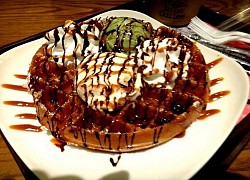 Cách làm bánh kẹp Waffle Hàn Quốc ngon lành, bổ dưỡng