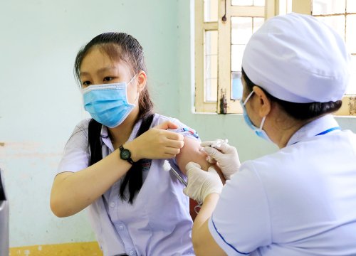 Còn 2 ngày: Ca COVID-19 nhập viện gia tăng, nhưng 6 tỉnh tiêm vaccine cho trẻ từ 5 - dưới 12 tuổi rất thấp