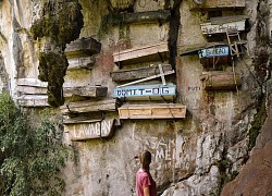 Nghĩa địa trên vách núi ở Philippines