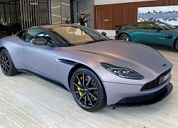 Bộ đôi siêu xe Aston Martin giá gần 40 tỉ đồng về Việt Nam