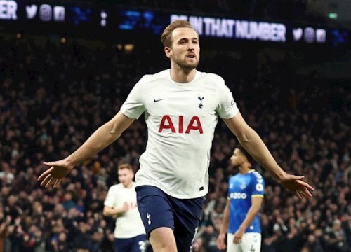 Harry Kane vẫn là chân sút số 1 Premier League