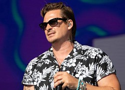 Lee Ryan yêu đồng giới