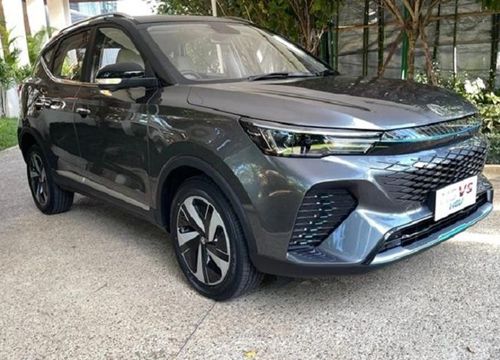 MG VS HEV 2023 có đủ sức "đấu" Kia Seltos và Toyota Corolla Cross