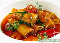 Món chả lụa chay kho dứa