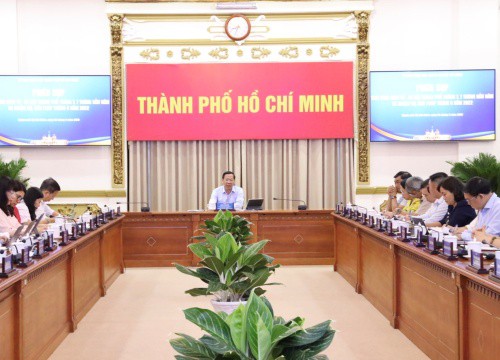 TP.HCM: Giám đốc sở than phiền quy trình nội bộ 'phải hỏi ý kiến lòng vòng'