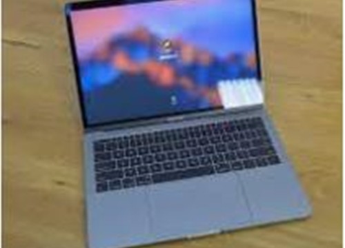 Cận cảnh mẫu MacBook Pro với giá bán gần 60 triệu đồng