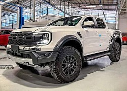 Ford Ranger Raptor V6 3.0L Twin Turbo 2023 về "sát vách" Việt Nam