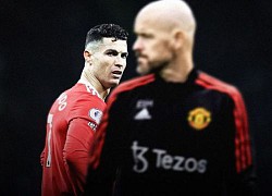 Ronaldo &amp; MU: &#039;Anh nên dừng lại&#039;