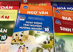 Bồi dưỡng SGK, sao nhà xuất bản lại được kiểm tra, đánh giá giáo viên?