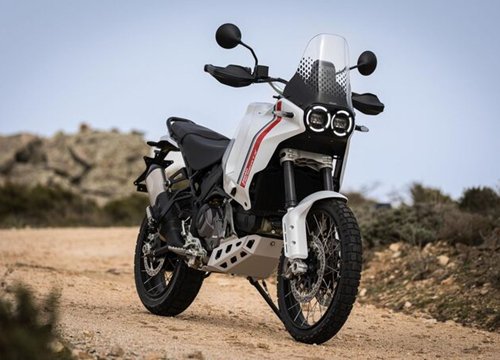 Ducati DesertX và Streertfighter V2 chính thức bán tại Việt Nam