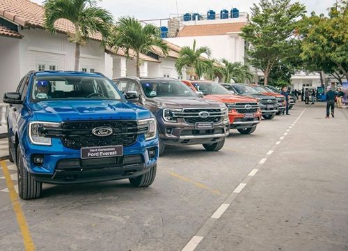 Ford Mỹ sẽ phạt nặng tình trạng "bia kèm lạc" ở các đại lý