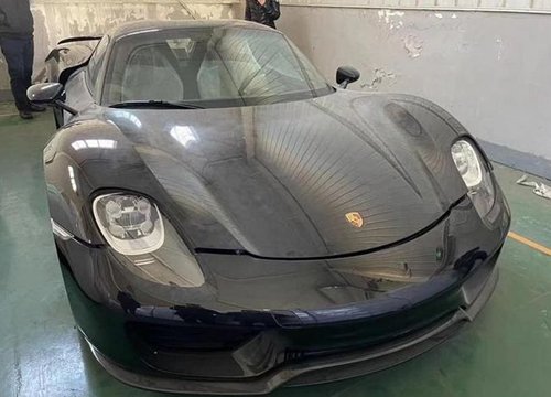 Porsche 918 Spyder nhập lậu đấu giá từ 33 tỷ đồng tại Trung Quốc