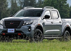 Cùng ra mắt phiên bản mới: Chọn Ford Ranger hay Nissan Navara?