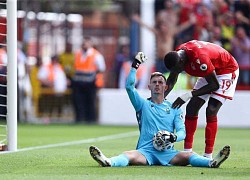 Dean Henderson tỏa sáng sau khi rời Man United