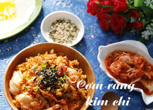 Đổi vị bữa sáng với cơm rang kim chi