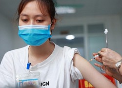 Hơn 15 triệu mũi tiêm vaccine COVID-19 bị sai thông tin, Bộ Y tế yêu cầu khẩn