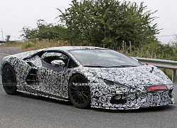 Lamborghini Aventador 2024 - V12 hybrid hoang dã và đầy "nội lực"