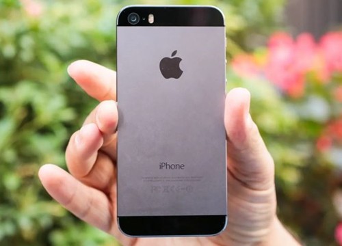 Mẫu iPhone 9 năm tuổi vẫn được nhiều người lựa chọn