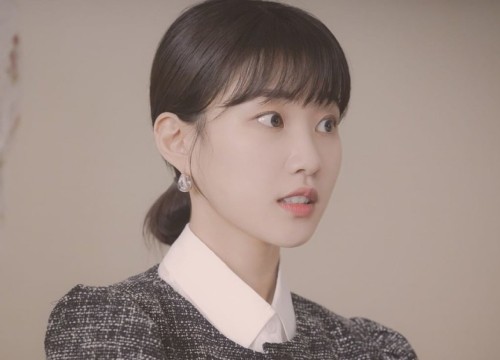 "Nắng xuân Choi Soo Yeon" trong phim "Nữ luật sư kỳ lạ Woo Young Woo" là ai?