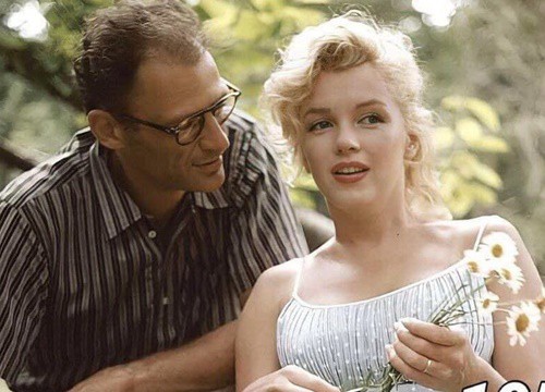 Tại sao Marilyn Monroe vẫn ám ảnh khán giả?