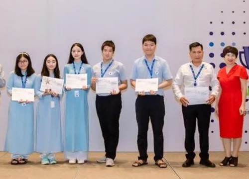 Ươm mầm tài năng công nghệ với Imagine Cup Junior