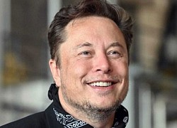 Vừa tuyên bố mua Man Utd, Elon Musk &#039;quay xe&#039; nói chỉ là trò đùa