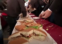 Đầu bếp Mexico làm chiếc bánh mì Sandwich dài nhất thế giới với thời gian siêu ngắn