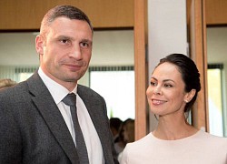 Huyền thoại Vitali Klitschko ly hôn sau 26 năm chung sống