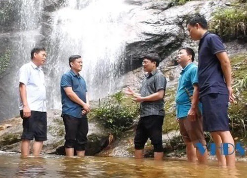 Lang Chánh phát triển ngành công nghiệp 'không khói'