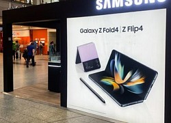 Galaxy Z Flip 4, Fold 4: 'Thanh gươm' của Samsung trong cuộc chiến smartphone