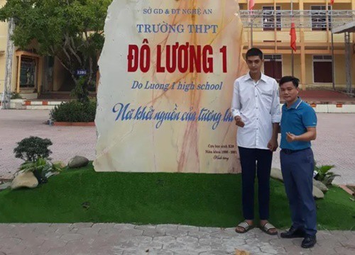 Nam sinh trường làng vượt khó đạt thành tích học tập đáng nể