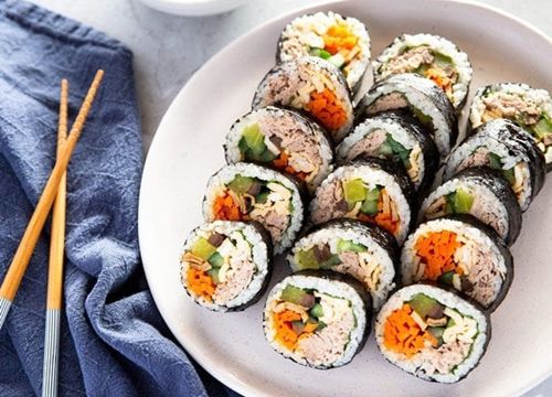 Tuyệt chiêu làm kimbap cá ngừ thơm ngon, đậm đà cả nhà ai ăn cũng 'nghiện'