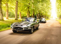 Ngắm dàn xe cổ đắt giá Jaguar E-Type 60 Collection Edition tham gia chuyến roadshow đến Geneva