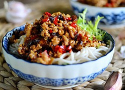 Mì trộn nấm thịt vừa ngon miệng lại vừa an toàn vệ sinh cho bữa sáng