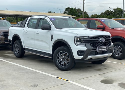 Ford Ranger 2023 xuất xưởng tại Việt Nam, giá từ 658 triệu đồng