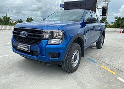 Ford Ranger XL 2023 bản giá rẻ nhất tại Việt Nam trang bị gì?