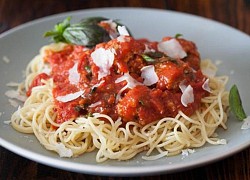 Hướng dẫn làm món mỳ spaghetti thịt gà viên