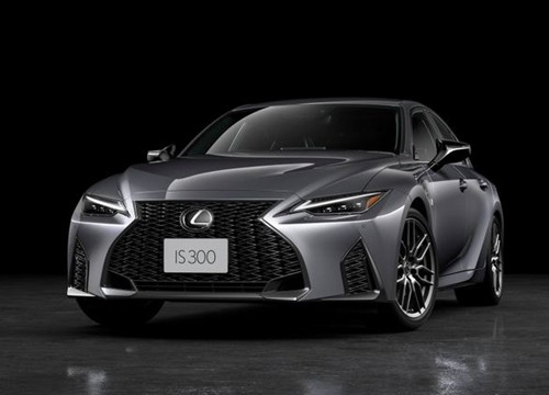 Lexus IS với gói nâng cấp thể thao, giá từ 42.856 USD